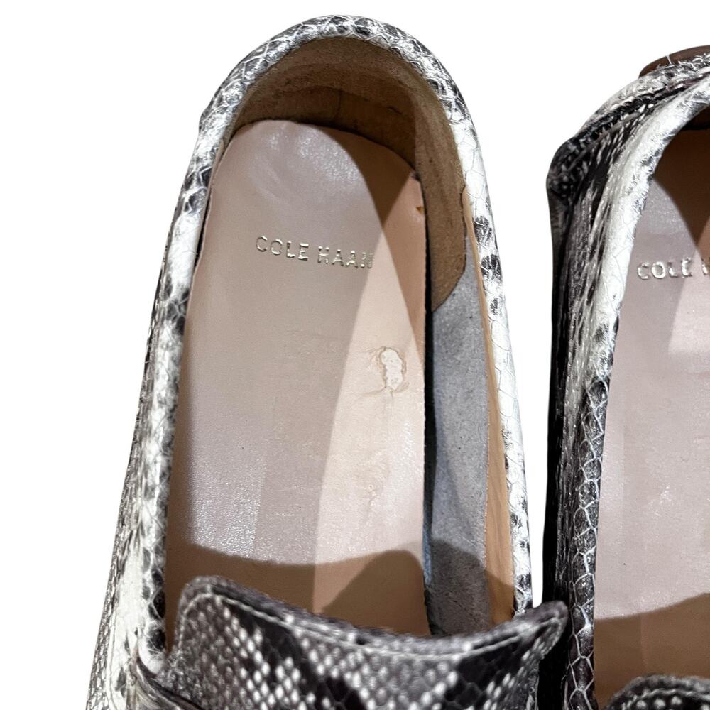 Cole Haan Shelby Loafer Shoes Womens 7.5B Gray Snake Print Leather Flats Slip On - Picture 9 of 10